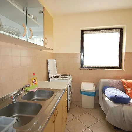 Daire Ferienwohnung Fuer 5 Personen Ca 65 Qm In Milcetici, Kvarner Bucht Krk