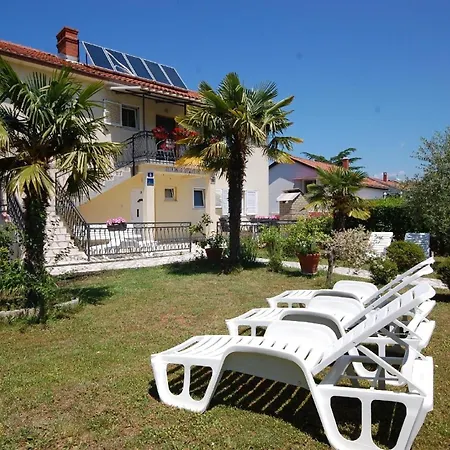Ferienwohnung Fuer 5 Personen Ca 65 Qm In Milcetici, Kvarner Bucht Krk *