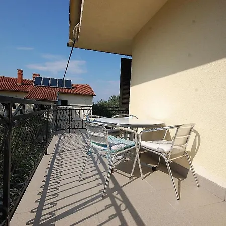 Ferienwohnung Fuer 5 Personen Ca 65 Qm In Milcetici, Kvarner Bucht Krk *