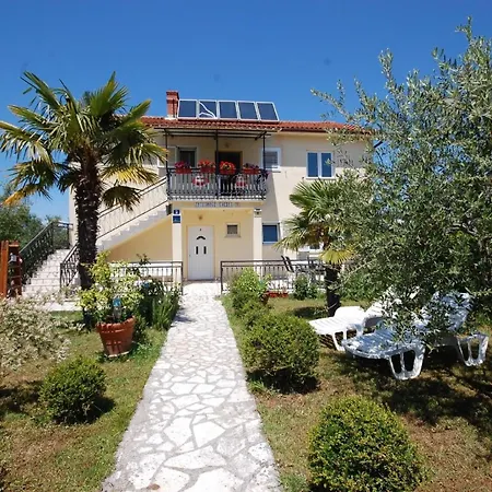 Ferienwohnung Fuer 5 Personen Ca 65 Qm In Milcetici, Kvarner Bucht Krk